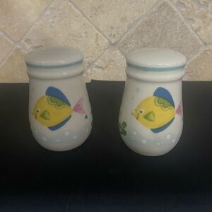 Studio Nova Barrier Reef Salt & Pepper Shakers Colorful Fish Y2310 with stopper